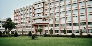 modern college campus building exterior