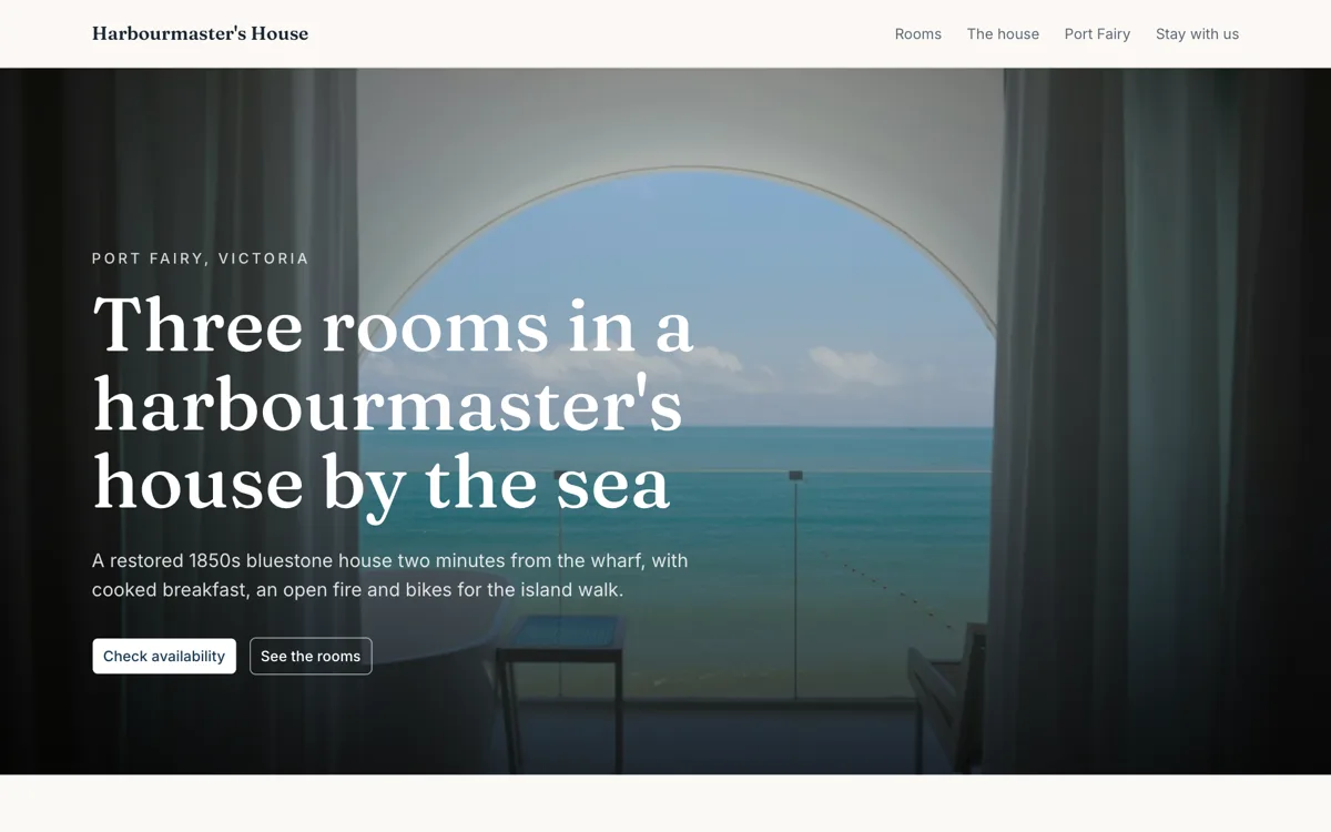 Boutique hotel website example built in Code mode example